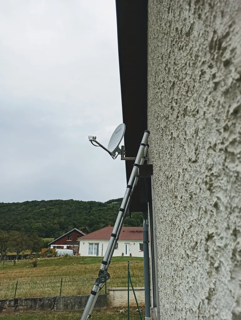Antenne satellite a Mamirolle - Electri-Secure